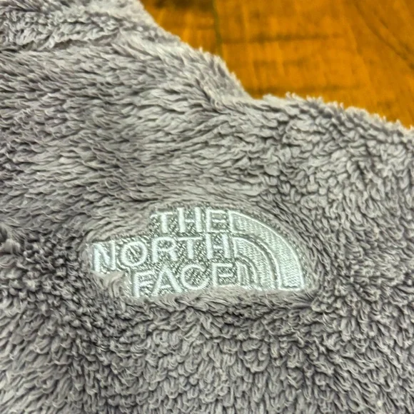 The North Face Women’s Osito Jacket, Size Small - Picture 4 of 7